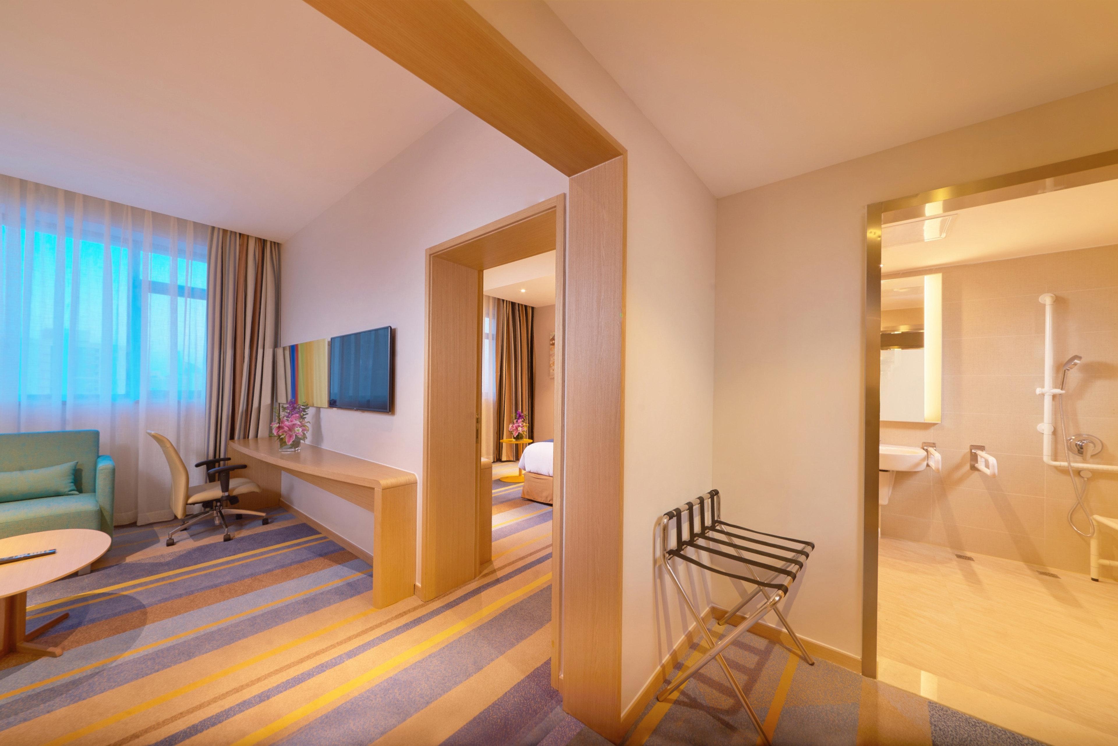 Holiday Inn Express Shanghai Zhenping By Ihg ภายนอก รูปภาพ